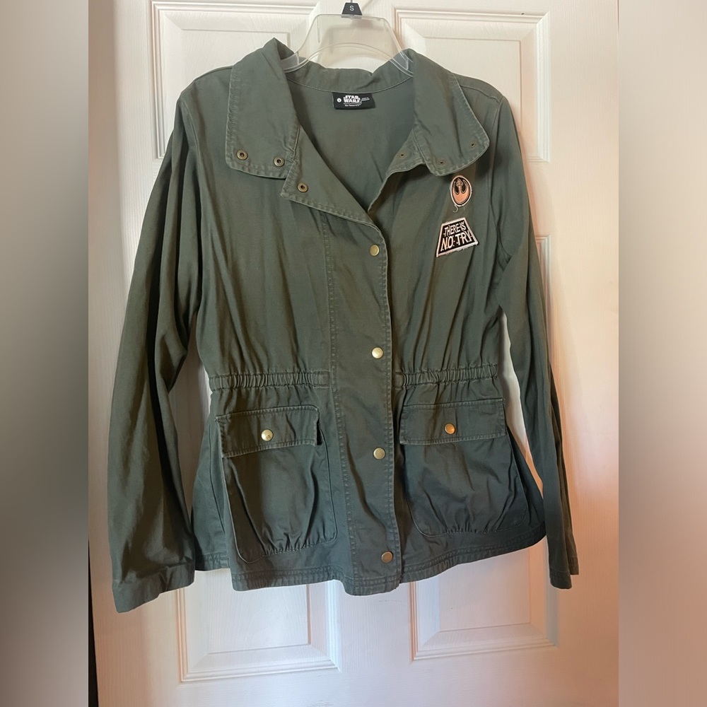 Her Universe Star Wars army green jacket size large